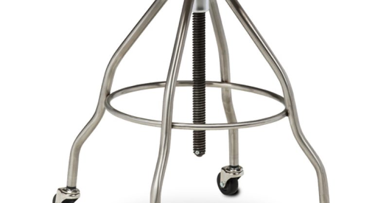 （ひめプリン） Stainless Triangle Stool ST206 Darien Triangle Stool Prop Rental - ACME Brooklyn